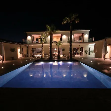 La Maison D'ambrine - La Villa
