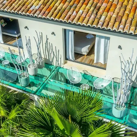 Villa La Maison D'ambrine - La